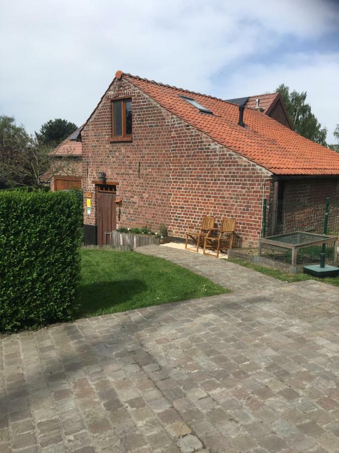 't Huizeke Holiday home Asse